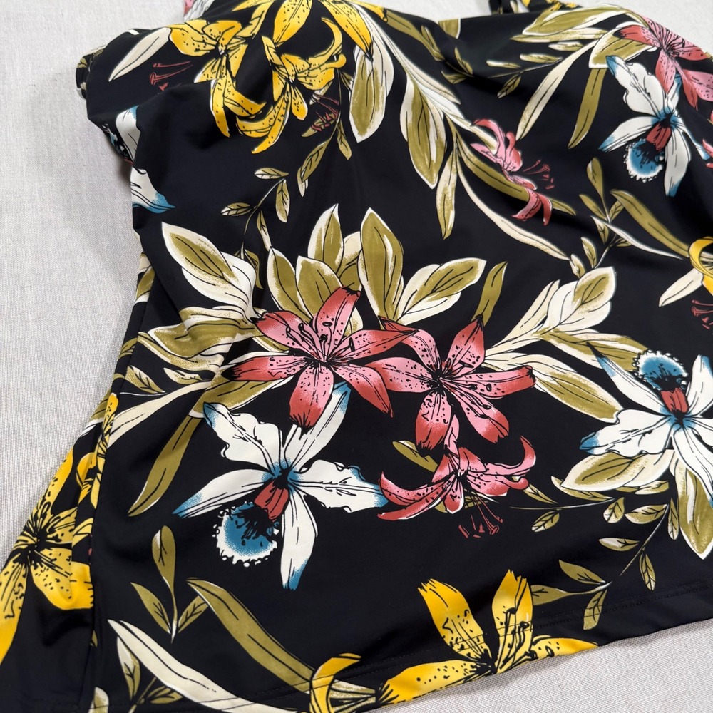 Alaskan Hardgear Duluth Trading Co Floral Tankini Top Only Plus Size 18 EUC - Picture 2 of 13